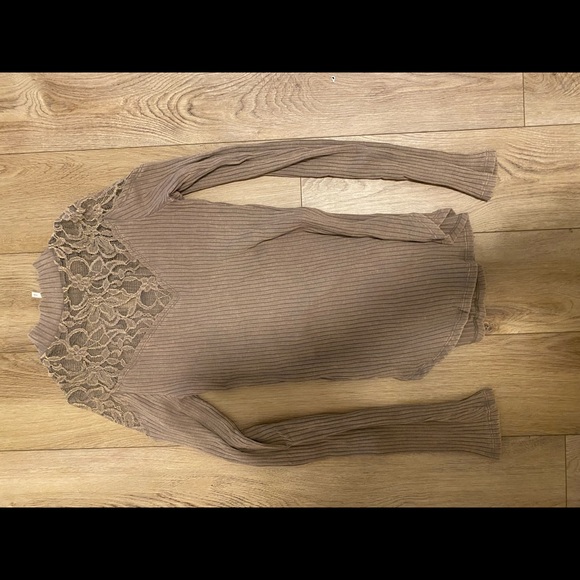 Free People Lace Mock Top - Picture 6 of 6